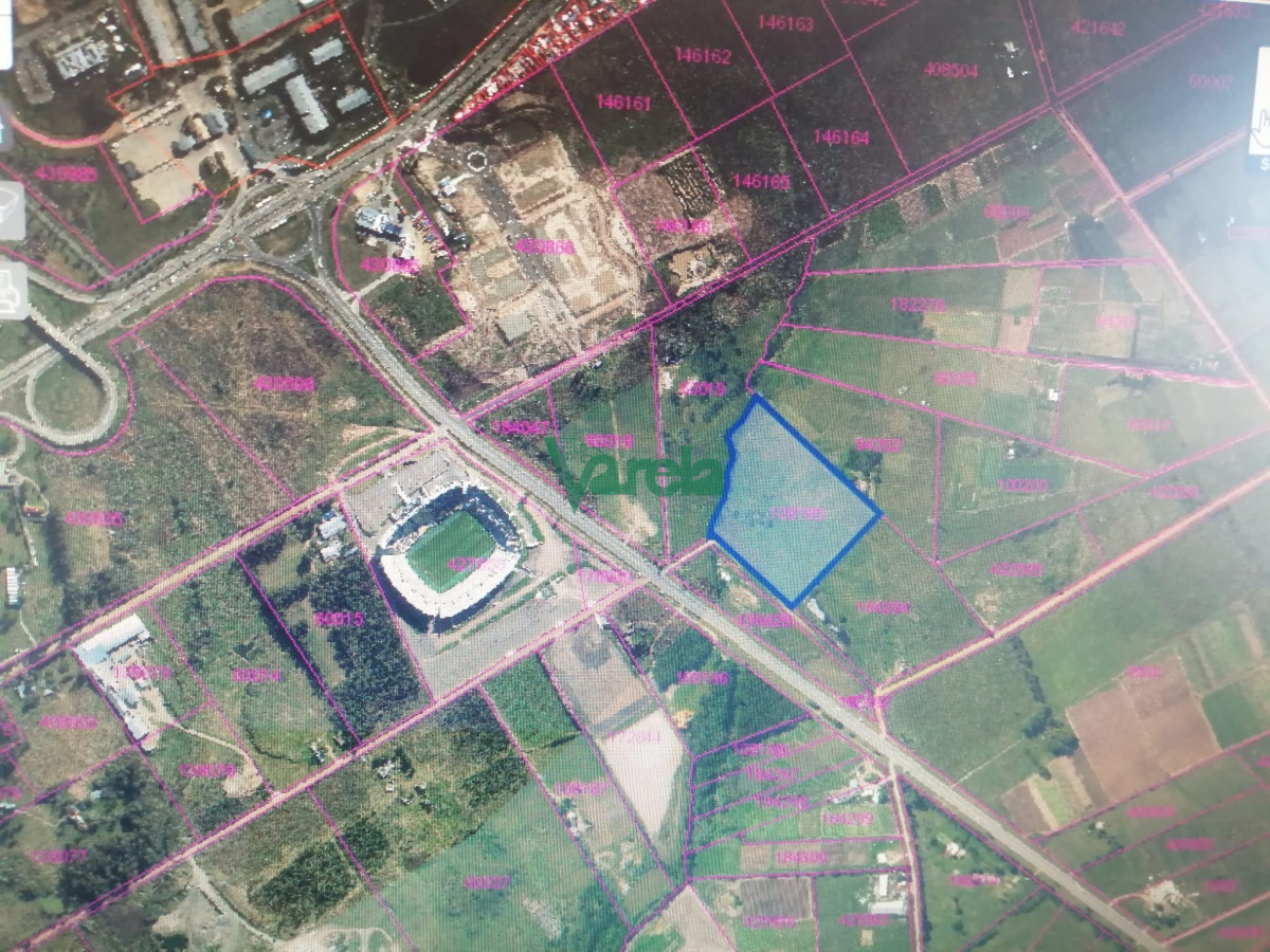 Terreno ID.21845 - Venta Chacra de 5 hás a 100 m de Ruta 102 próximo a Zona América, frente al campeón del sigloestadio de Peñarol