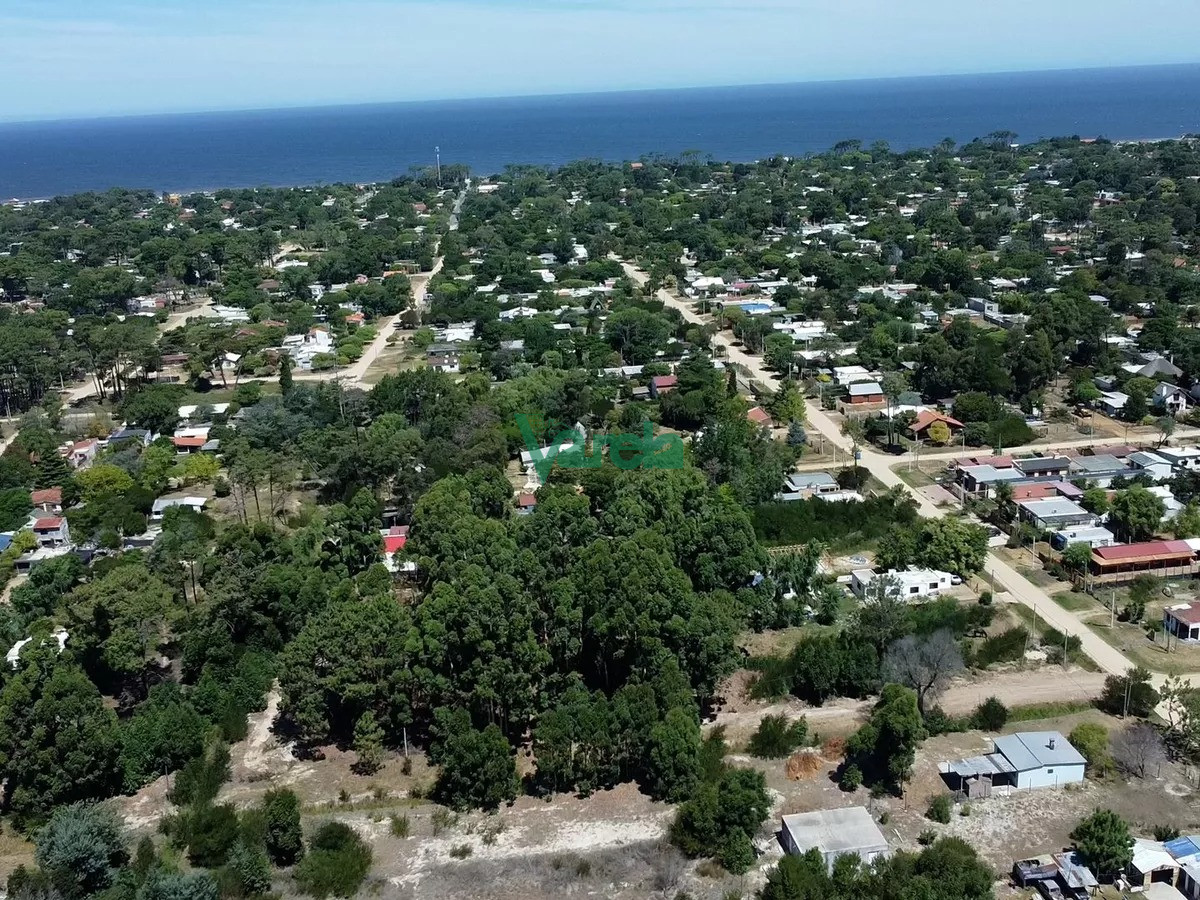 Terreno ID.22551 - Tres solares en venta (2.218 m2) a 800 metros de playa