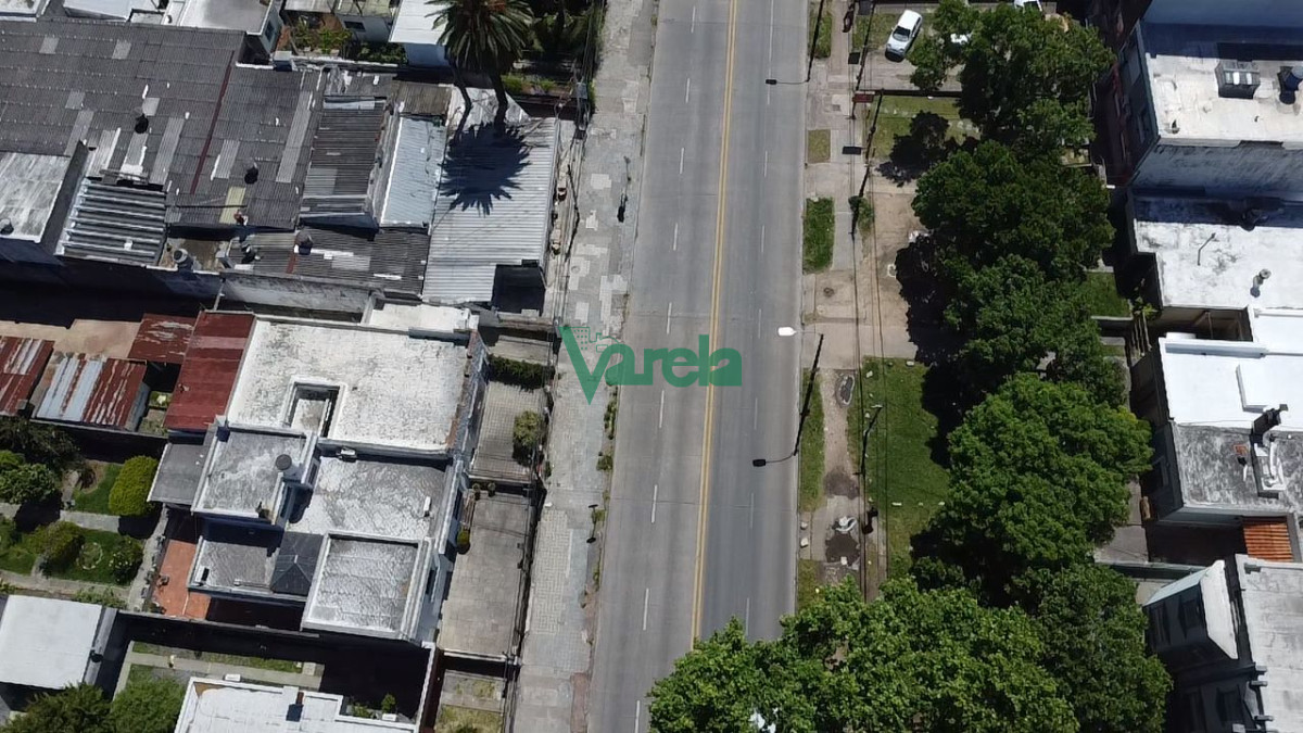 Terreno ID.22819 - Venta Terreno Ideal Edificio La blanqueada Sobre Avenida