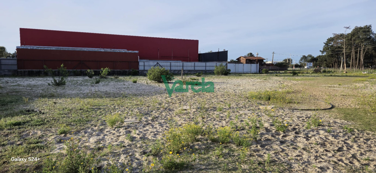 Terreno ID.22405 - Terreno de 7375 m2 en Balneario Las Toscas Sur