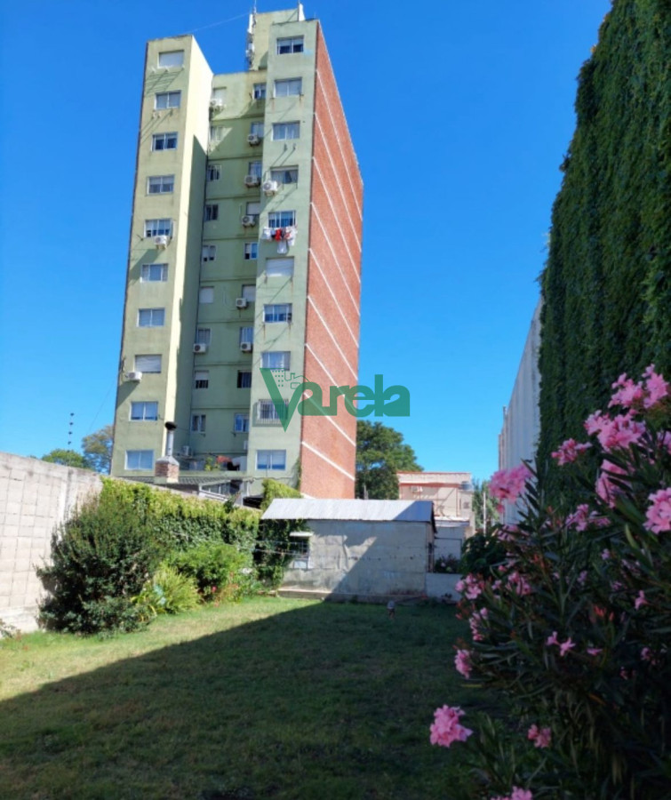 Terreno ID.22072 - venta terreno ideal edificio pegado a edificio de 10 pisos buceo inversores