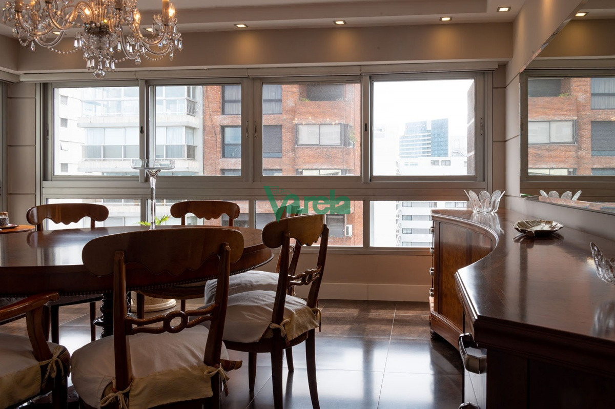 Apartamento ID.21603 - Alquiler apto  Rambla Puertito del Buceo, 3 dorm, serv. piscna y 4 gges, con muebles