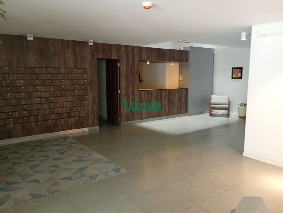 Oficina ID.22929 - Venta Oficina Cordón 126 m2, casi Bulevard Artigas