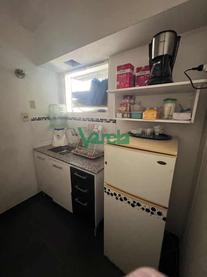 Oficina ID.22420 - Venta oficina centro 2 padrones amplia reciclada