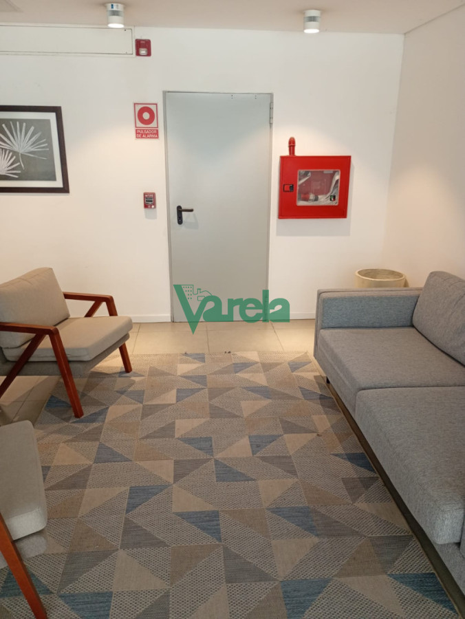 Oficina ID.22929 - Venta Oficina Cordón 126 m2, casi Bulevard Artigas