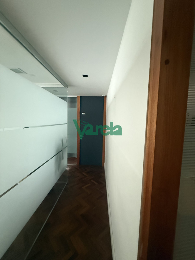 Oficina ID.23167 - Venta Oficina Cordón Gran Rentabilidad Sobre 18