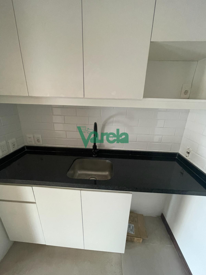 Oficina ID.22248 - VENTA Oficina, Cuidad Vieja,75 m2 ,baño, cocina, luminosa, todo a nuevo!!!