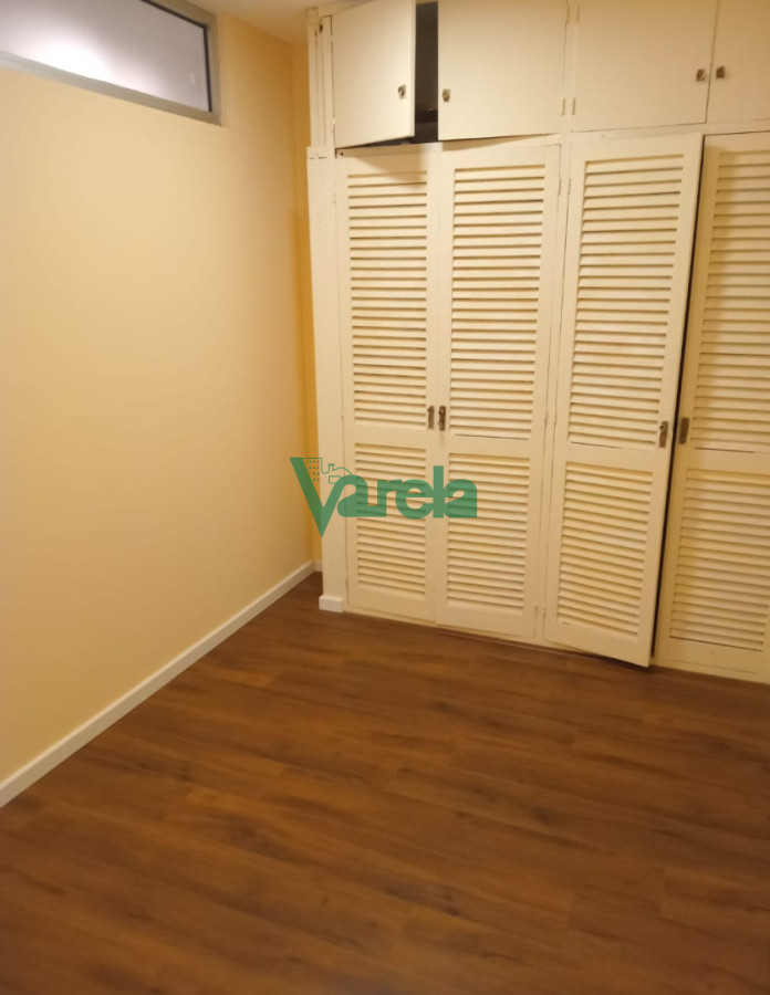 Oficina ID.22924 - Oficina en venta con renta en Cordon a metros de 18 de julio