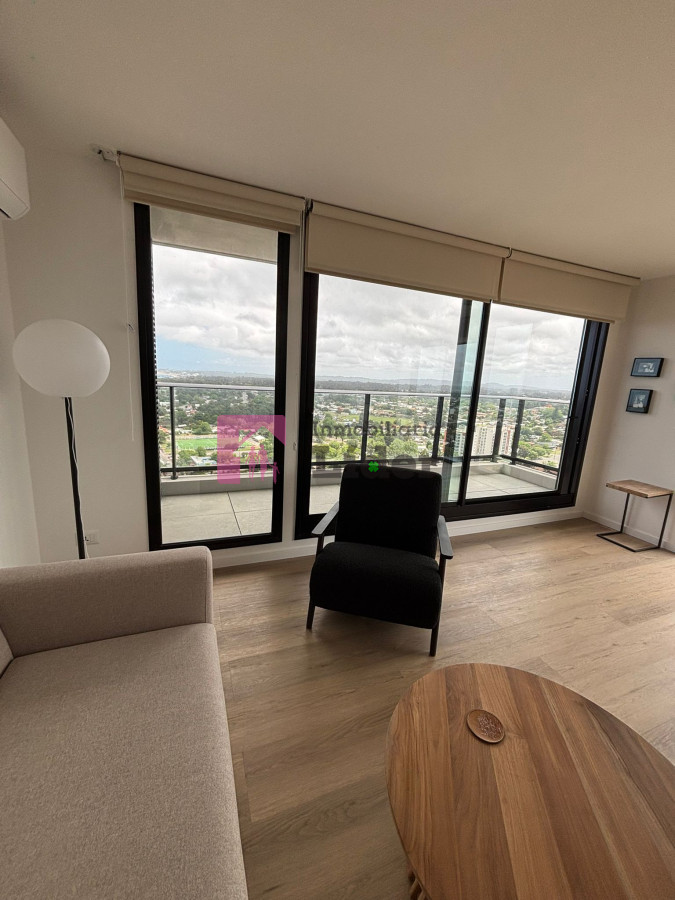 Apartamento ID.606 - EXCELENTE VISTA! OPORTUNIDAD! RENTADO!