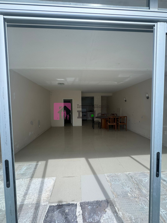 Apartamento ID.599 - MONOAMBIENTE SOBRE GORLERO!!!! EXCELENTE UBICACION!