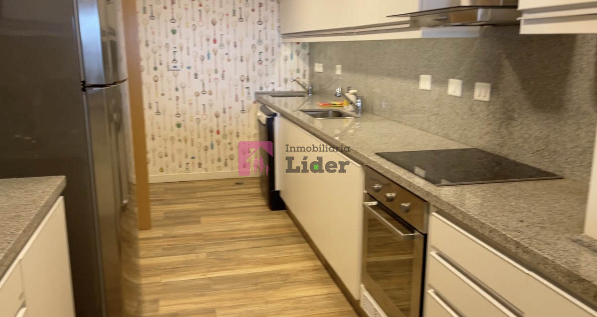 Apartamento ID.550 - Espectacular Duplex frente al Mar en Punta del Este