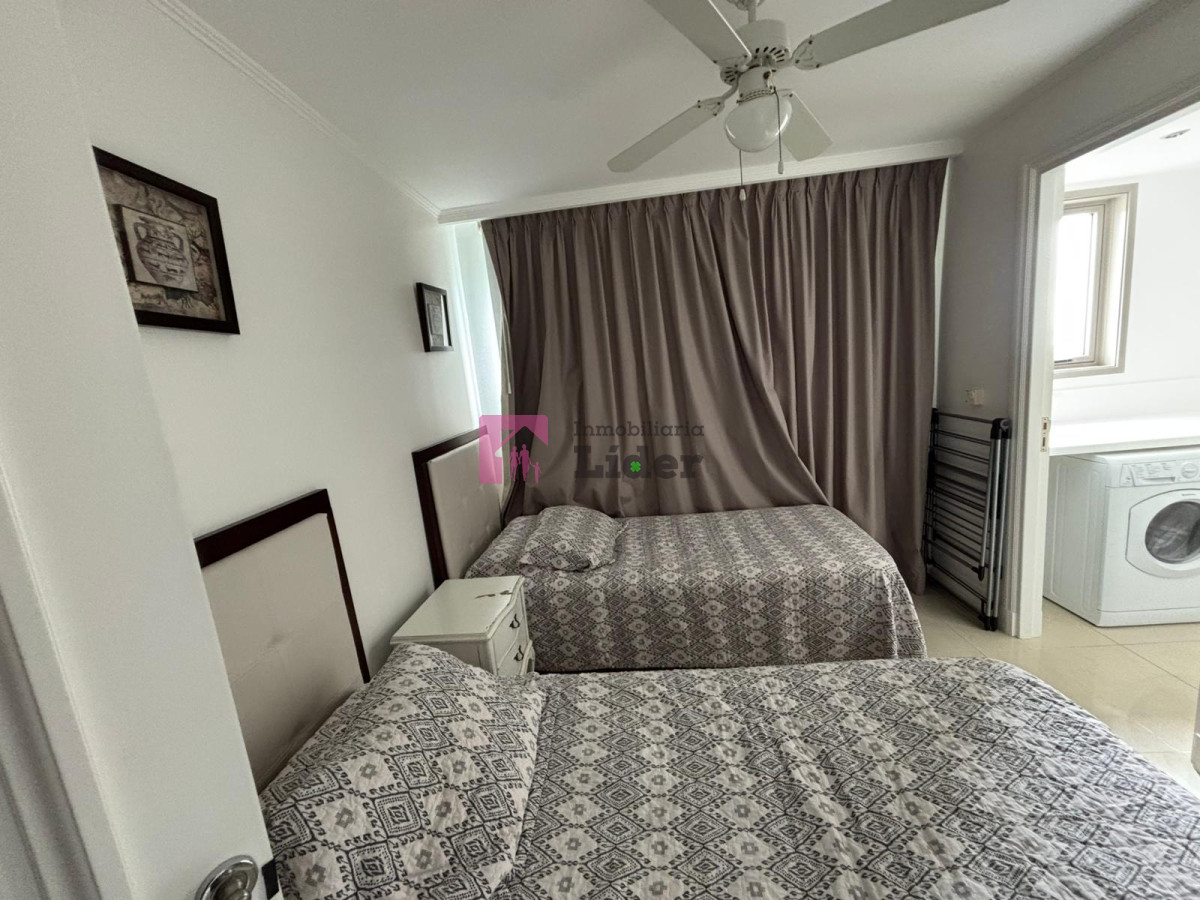 Apartamento ID.595 - PRIMERA LINEA-FRENTE A LOS DEDOS!!