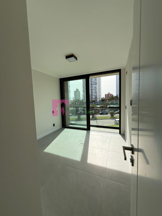 Apartamento ID.626 - Alquiler apartamento de 2 dormitorios en Punta del Este
