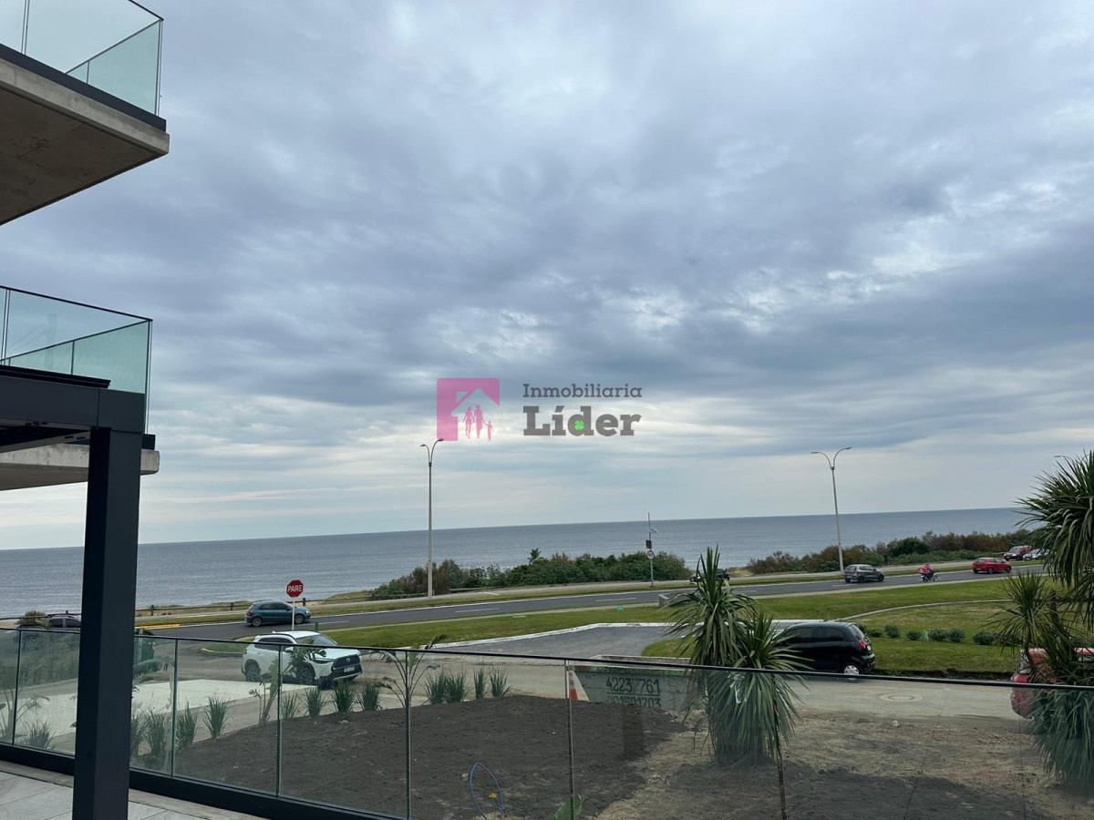 Apartamento ID.581 - Apartamento 2 dormitorios en primera linea, Punta del Este