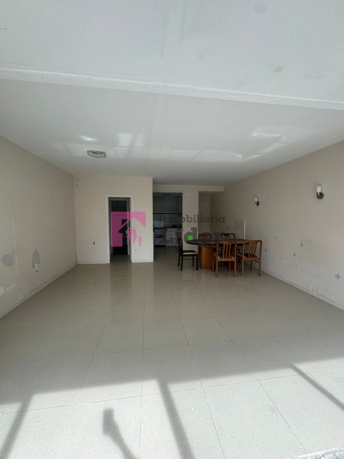 Apartamento ID.599 - MONOAMBIENTE SOBRE GORLERO!!!! EXCELENTE UBICACION!