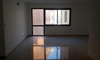 Apartamento De 2 Dormitorios En Tres Cruces
