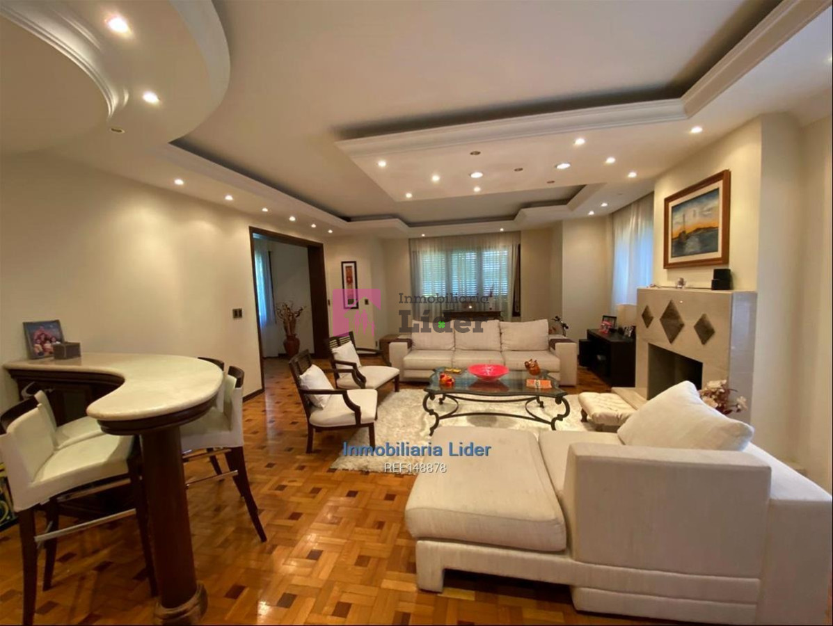 Casa ID.224 - Casa 5 Dormitorios En Carrasco Con Muebles