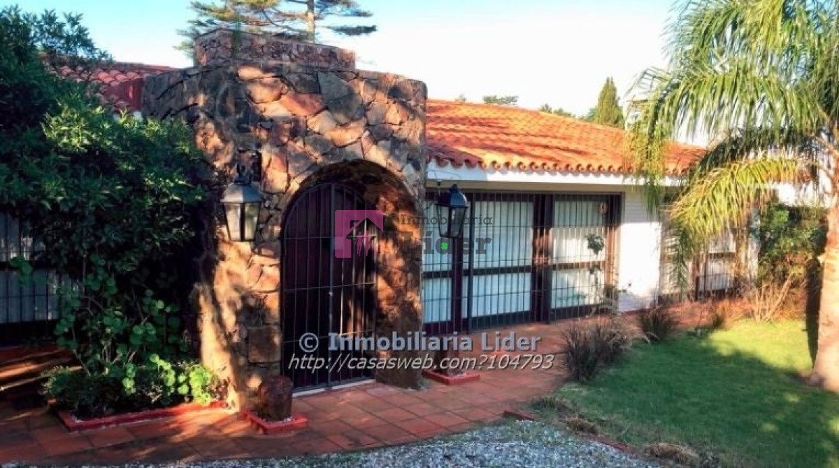 Casa ID.454 - Casa 4 Dormitorios Maldonado - Punta Del Este
