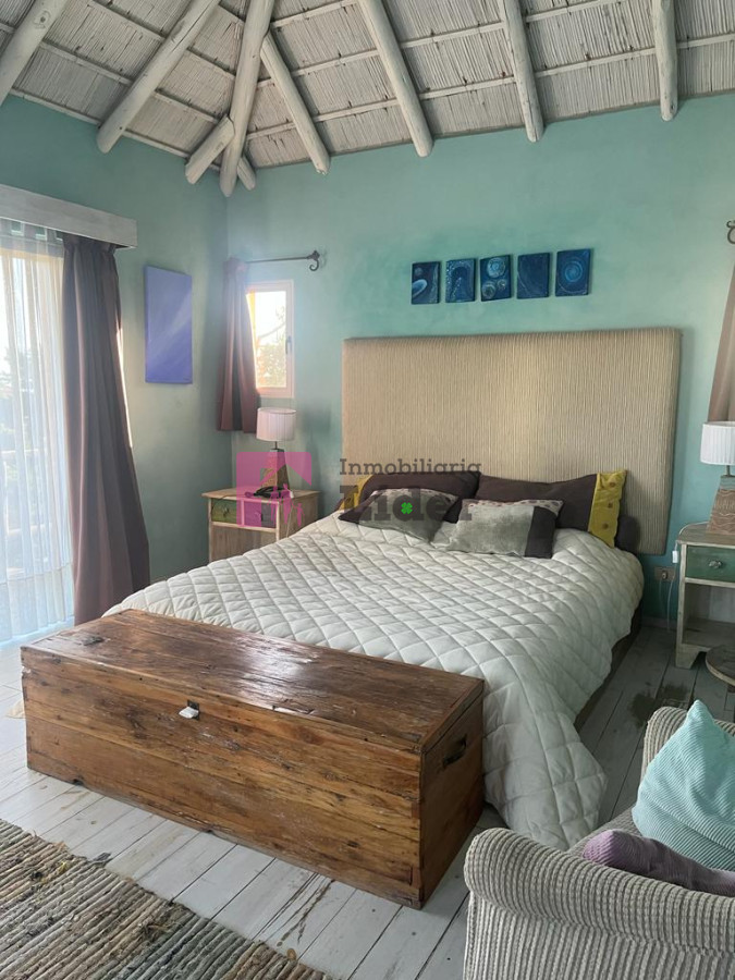 Casa ID.571 - Venta de importante casa en Montoya 