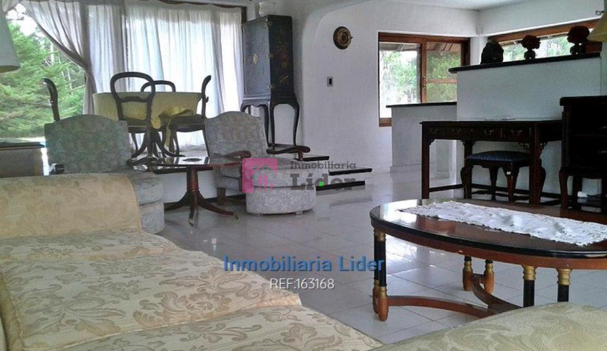 Casa ID.600 - HERMOSA CASA EN PUNTA! 