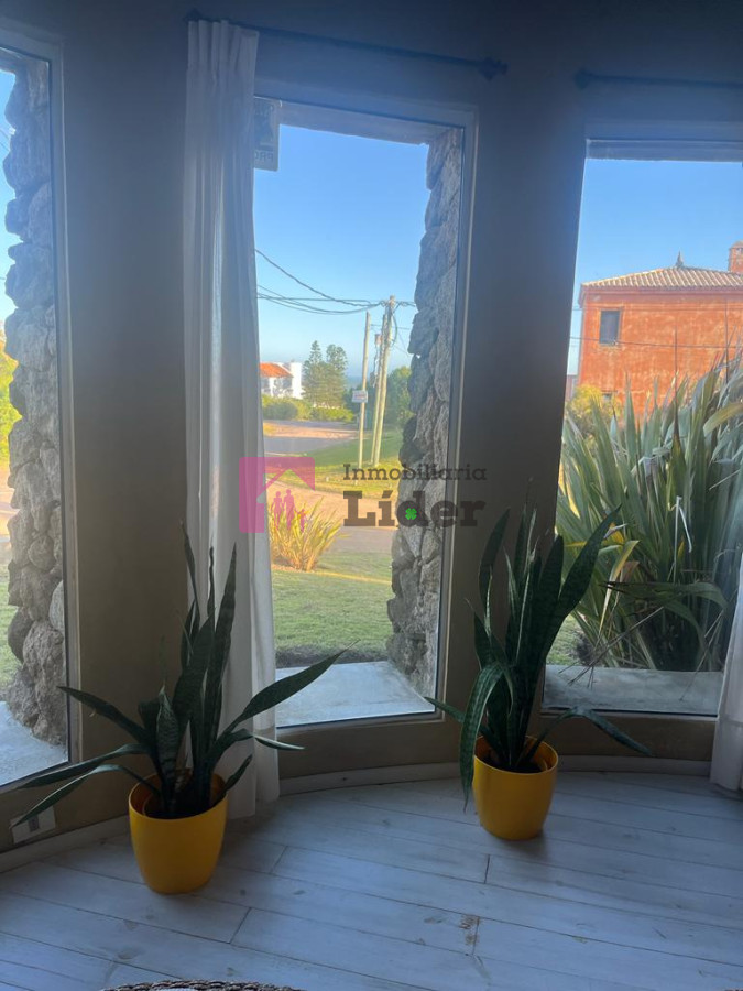 Casa ID.571 - Venta de importante casa en Montoya 