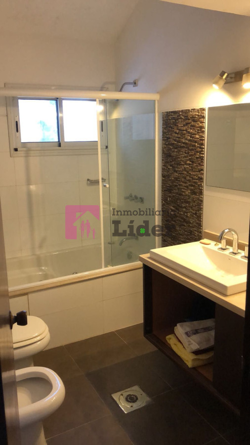 Casa ID.603 - ALQUILER TEMPORADA, EXCELENTE PROPIEDAD PARA 8 PERSONAS CON PISCINA