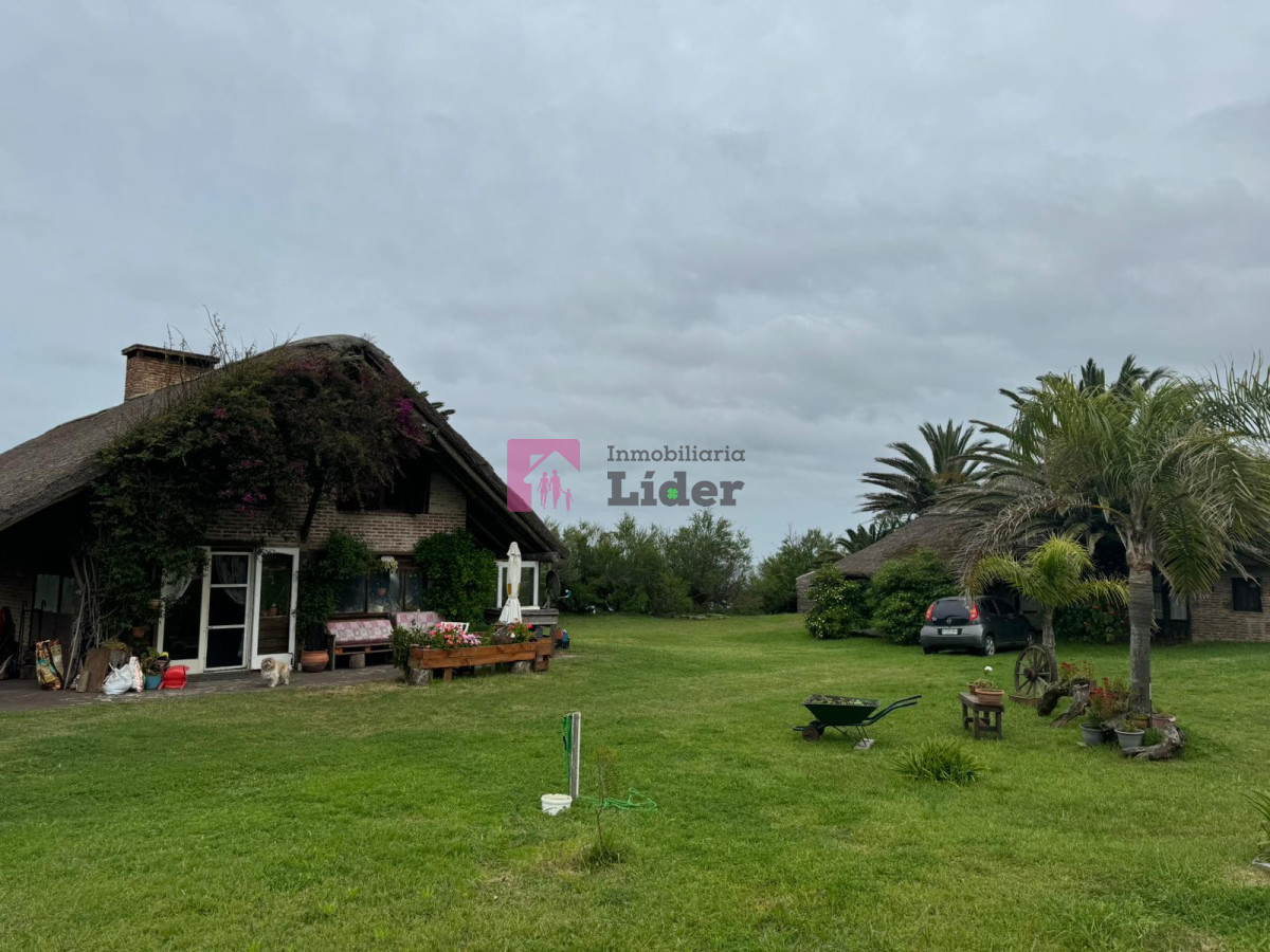 Casa ID.601 - LAS FLORES FRENTE AL OCEANO