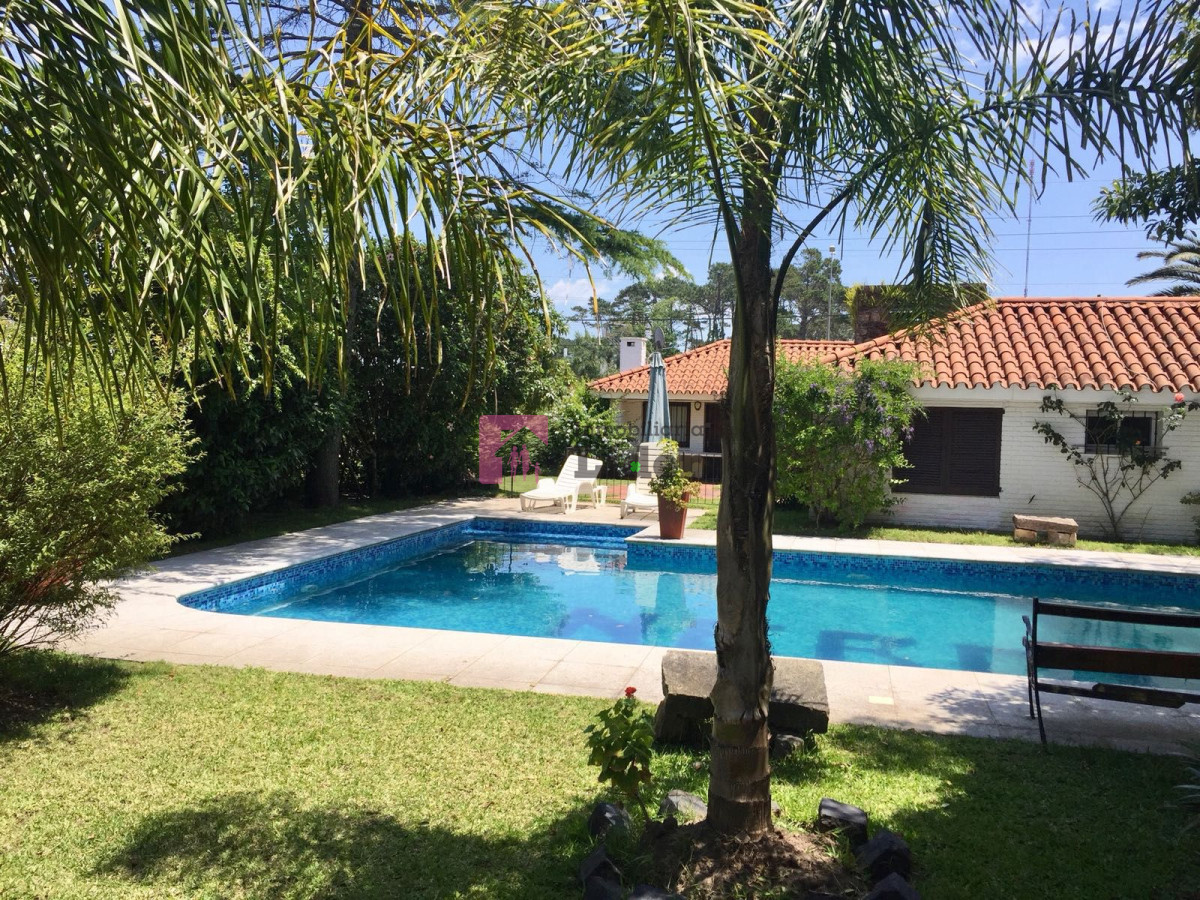Casa ID.603 - ALQUILER TEMPORADA, EXCELENTE PROPIEDAD PARA 8 PERSONAS CON PISCINA
