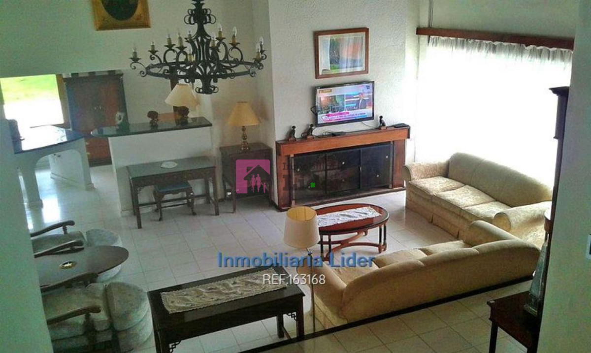 Casa ID.600 - HERMOSA CASA EN PUNTA! 