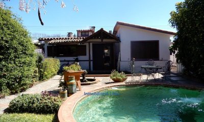 Casa 4 Dormitorios En Las Toscas