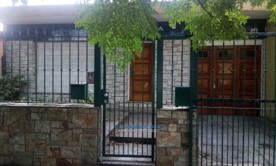 Excelente Casa De 4 Dormitorios En Brazo Oriental