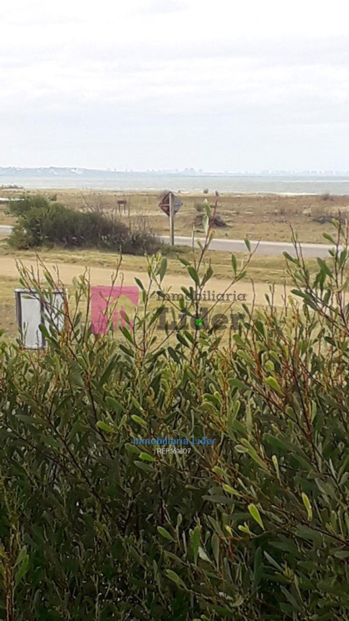 Terreno ID.149 - Terreno En Primera Linea En Punta Negra
