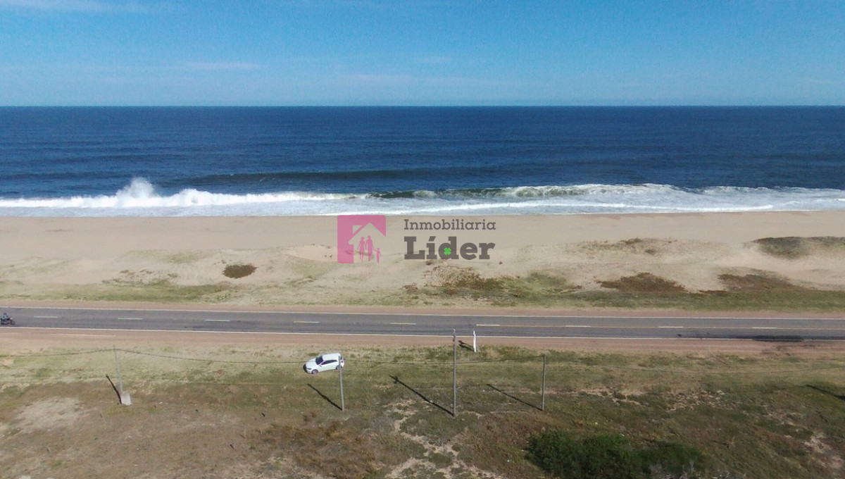 Terreno ID.514 - Terreno en Santa Monica. Espectacular vista! Entre Laguna y Mar 3km antes de José Ignacio