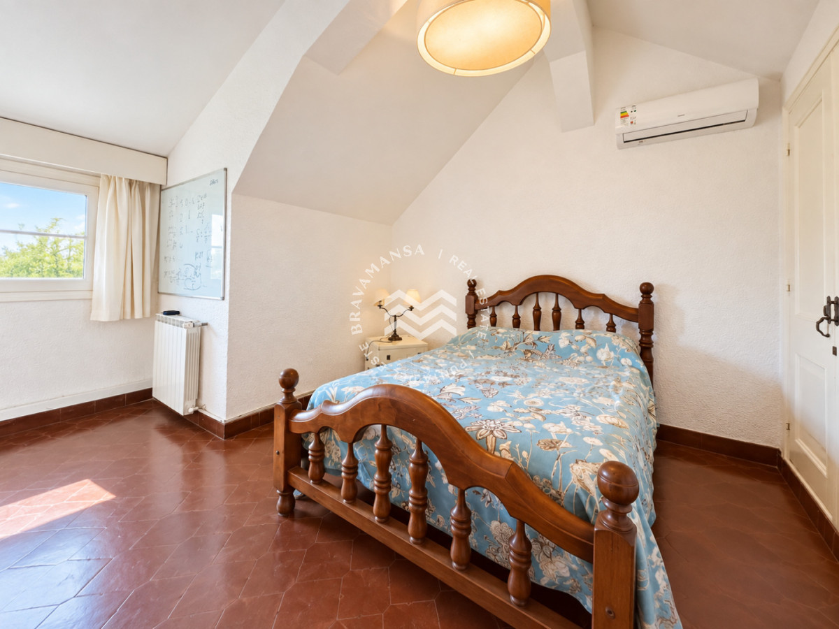Casa ID.951 - Casa en venta playa mansa Punta del Este 