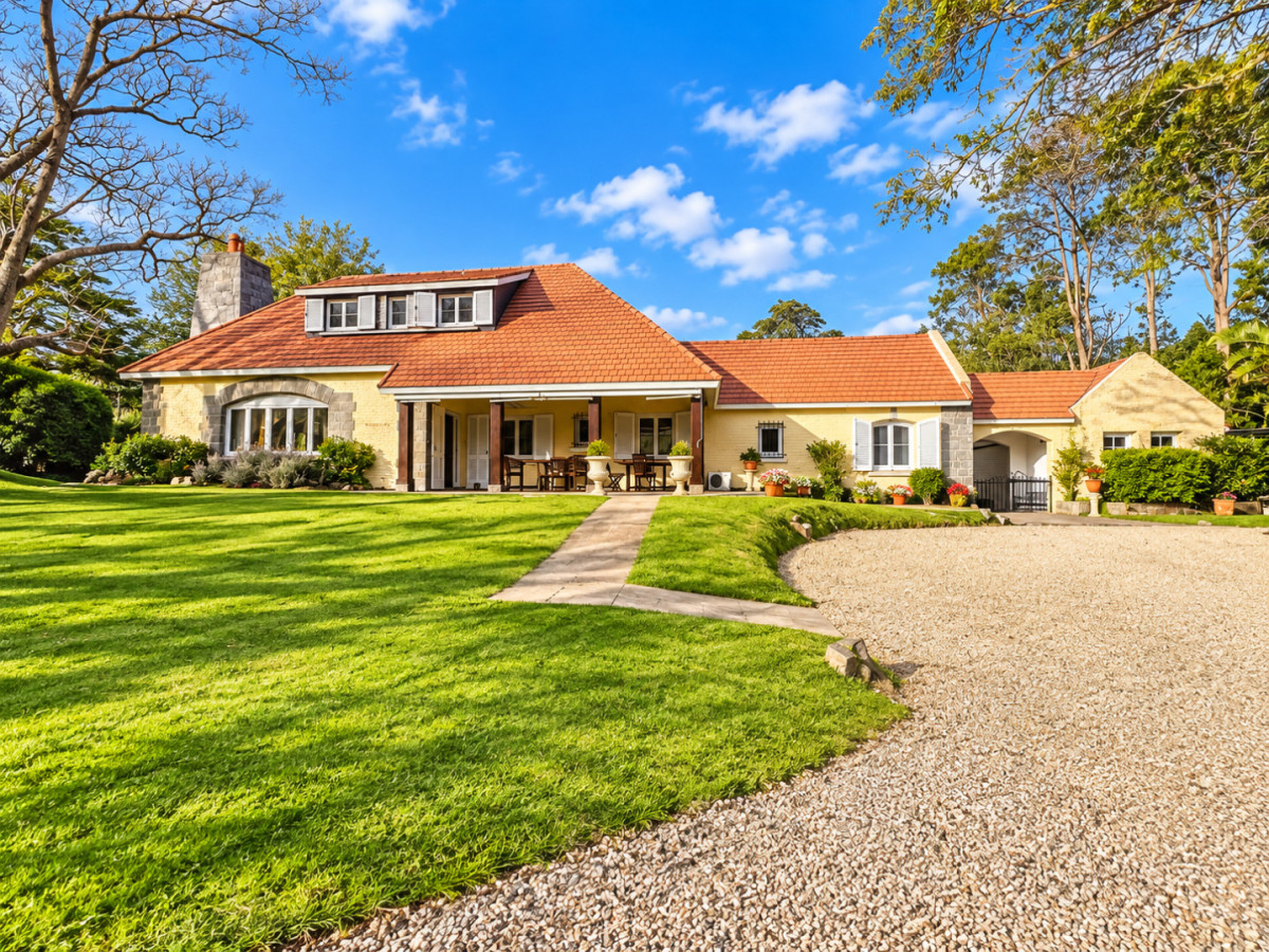 Casa en venta playa mansa Punta del Este 