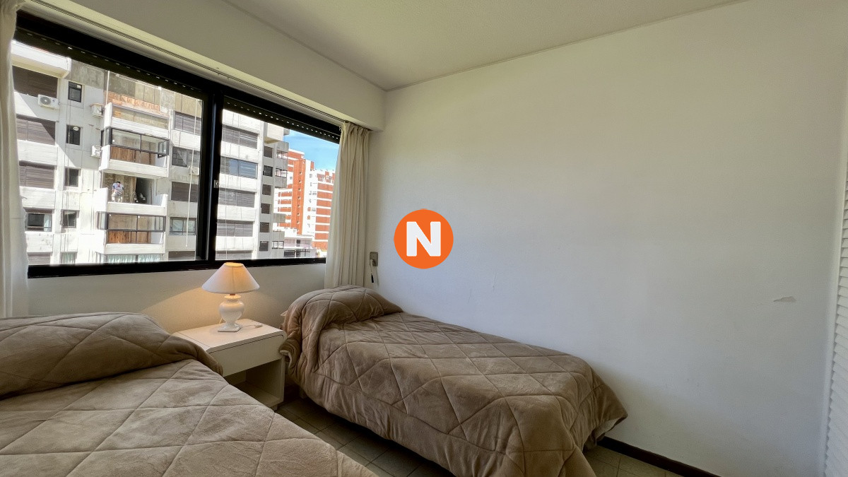 Apartamento Ref.225363 - Apartamento en venta 2 dormitorios Parquemar center
