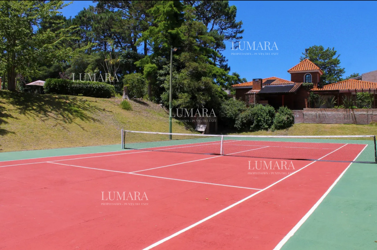 Casa ID.3998 - Casa punta del este playa mansa con piscina 