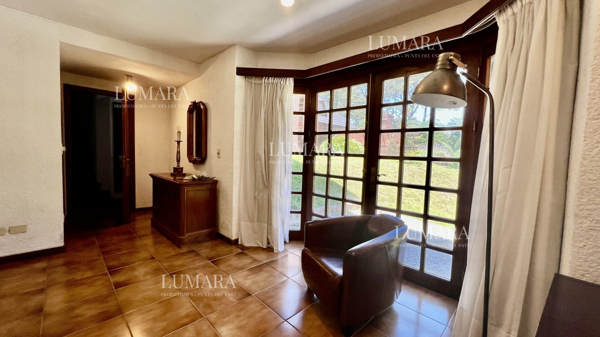 Casa ID.3998 - Casa punta del este playa mansa con piscina 