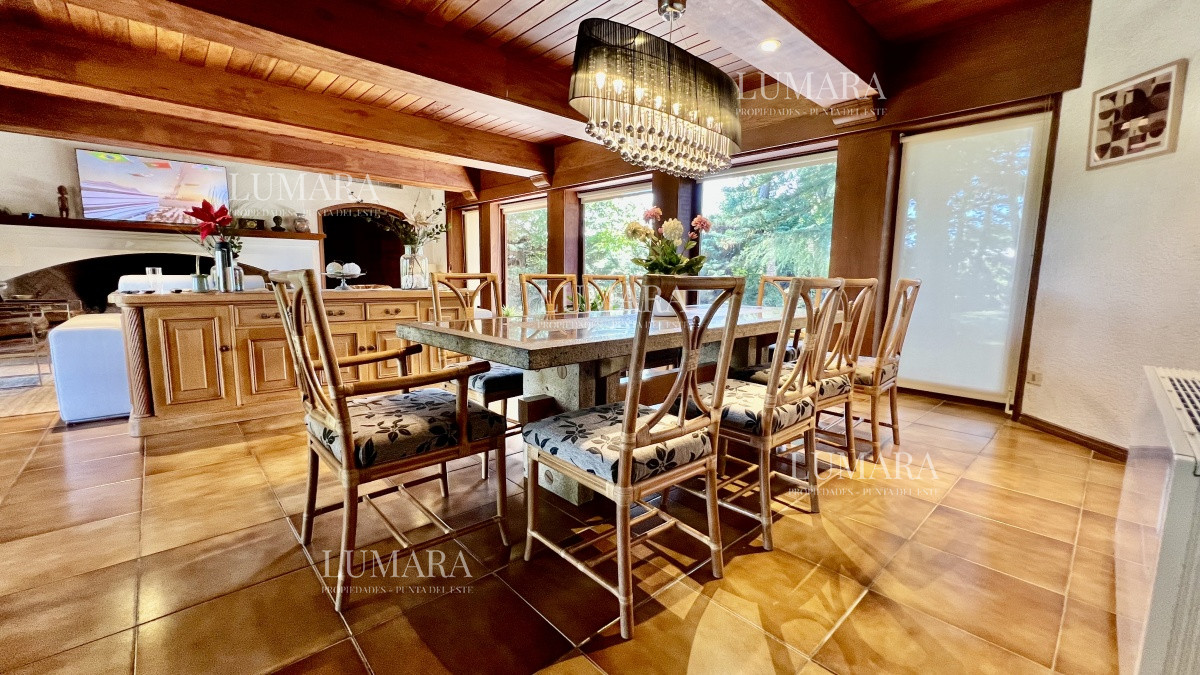 Casa ID.3998 - Casa punta del este playa mansa con piscina 