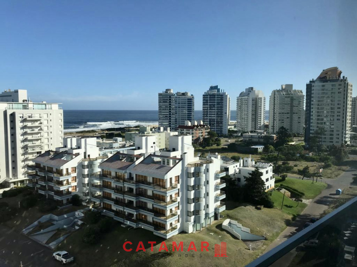 Apartamento ID.447 - Alquiler departamento moderno 2 dormitorios en punta del este zona Aidy grill 