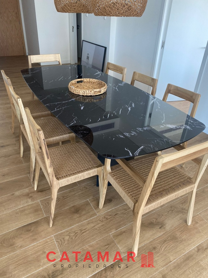Apartamento ID.595 - Departamento de dos dormitorios en suite y toilette Trump Tower Playa Brava Punta del Este Uruguay