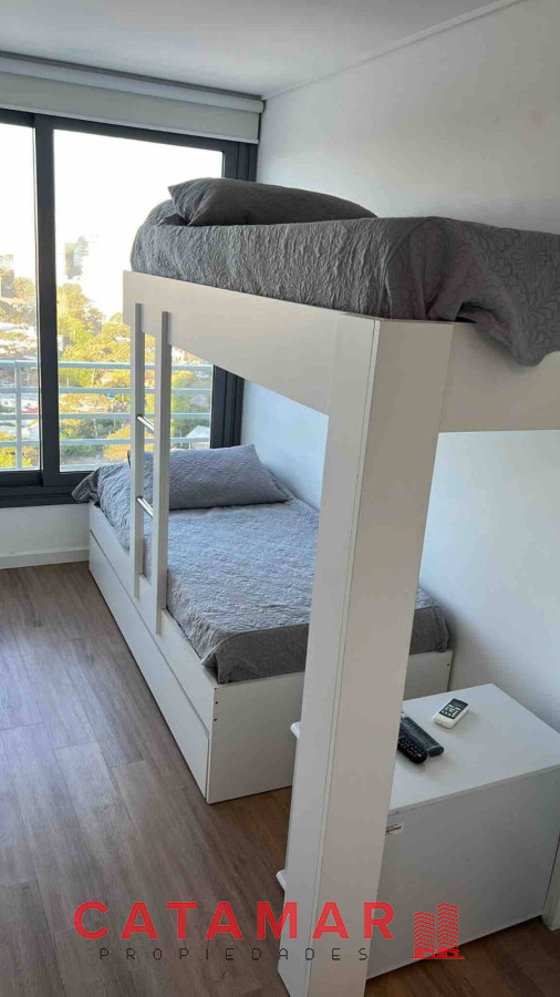 Apartamento ID.576 - Departamento Alexander Boulevard dos dormitorios dos baños Playa Mansa Punta del Este