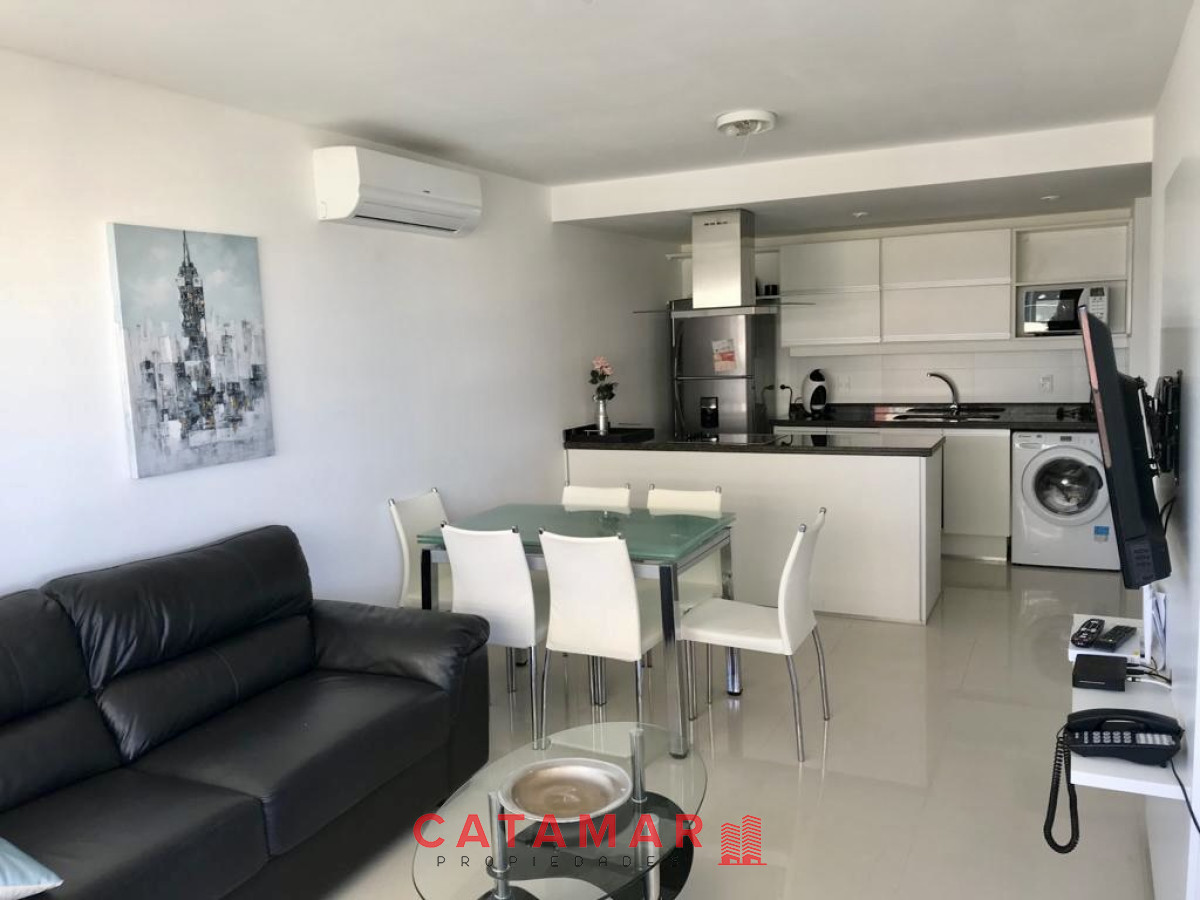 Apartamento ID.447 - Alquiler departamento moderno 2 dormitorios en punta del este zona Aidy grill 