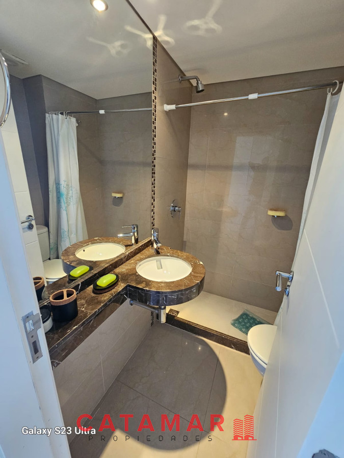 Apartamento ID.785 - Departamento Casino Tower dos dormitorios y medio Playa Mansa Punta del Este