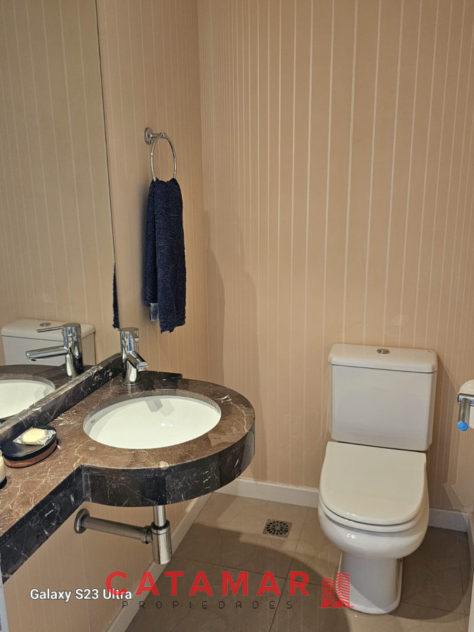 Apartamento ID.785 - Departamento Casino Tower dos dormitorios y medio Playa Mansa Punta del Este