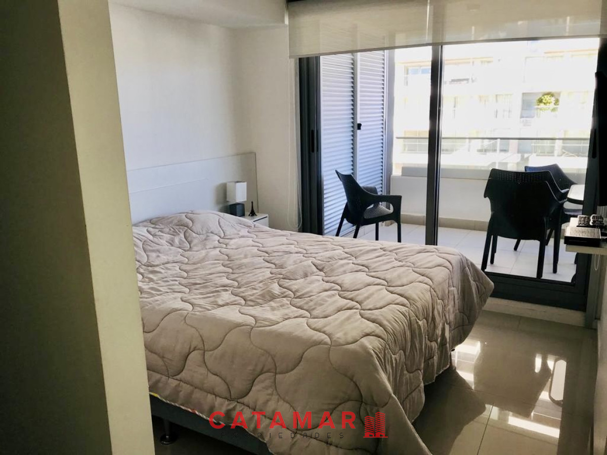 Apartamento ID.447 - Alquiler departamento moderno 2 dormitorios en punta del este zona Aidy grill 