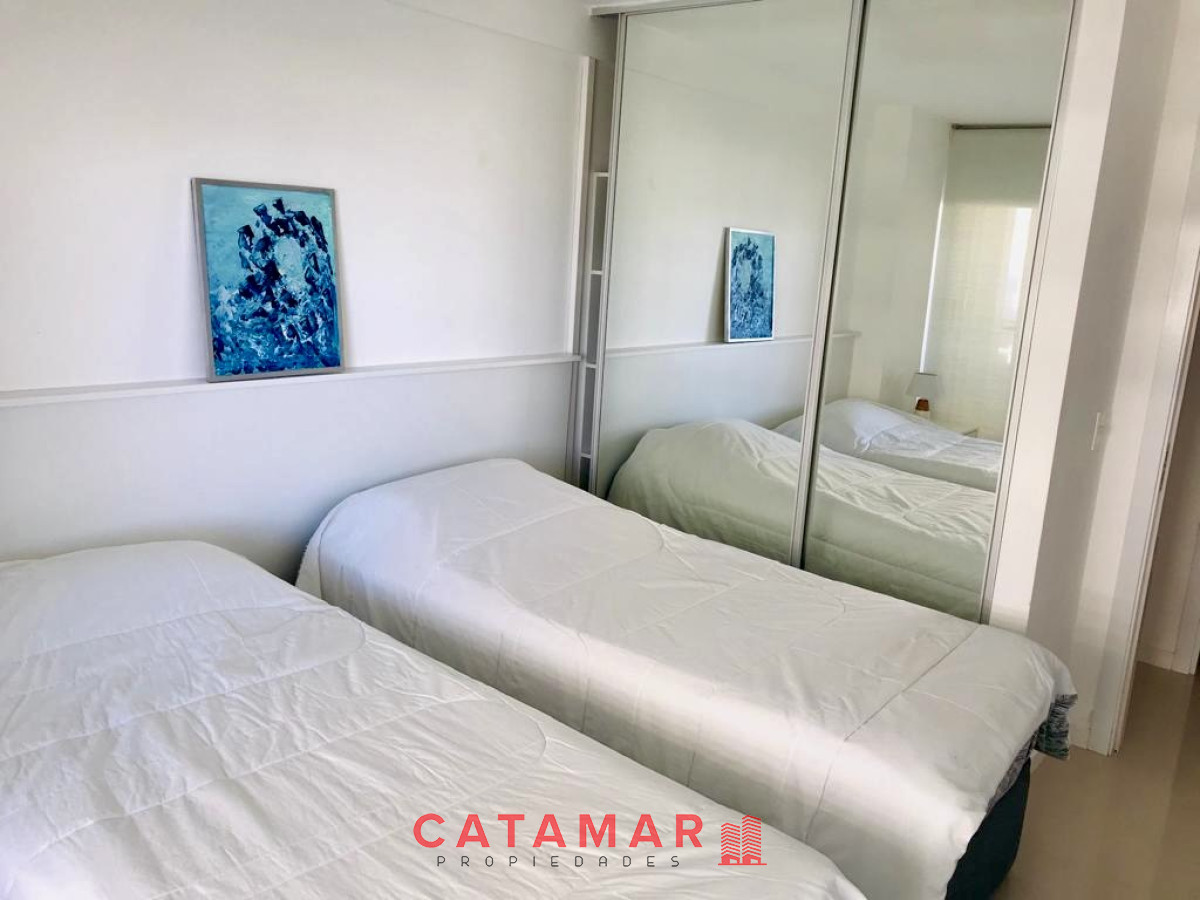 Apartamento ID.447 - Alquiler departamento moderno 2 dormitorios en punta del este zona Aidy grill 
