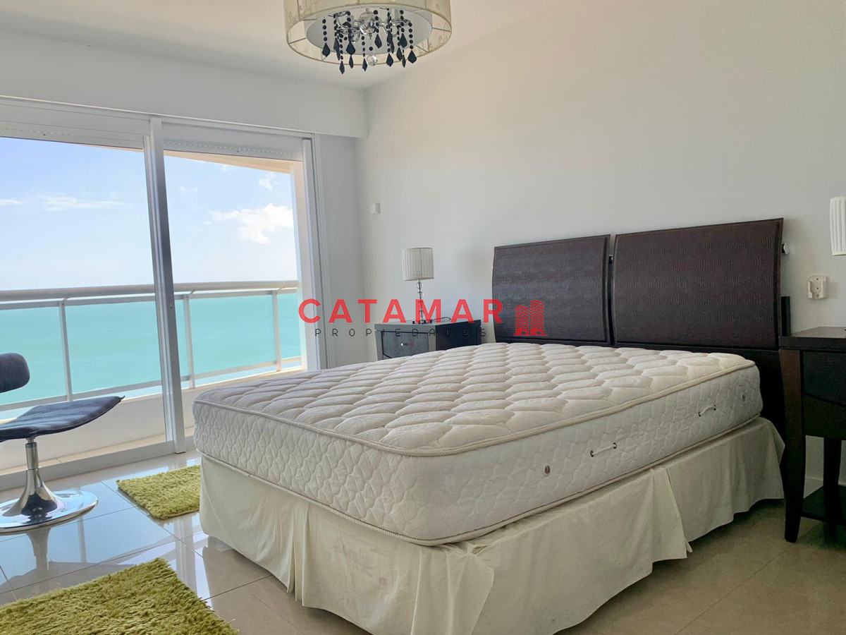 Apartamento ID.498 - Departamento primera linea punta del este tres dormitorios Aquarela  Punta del este 