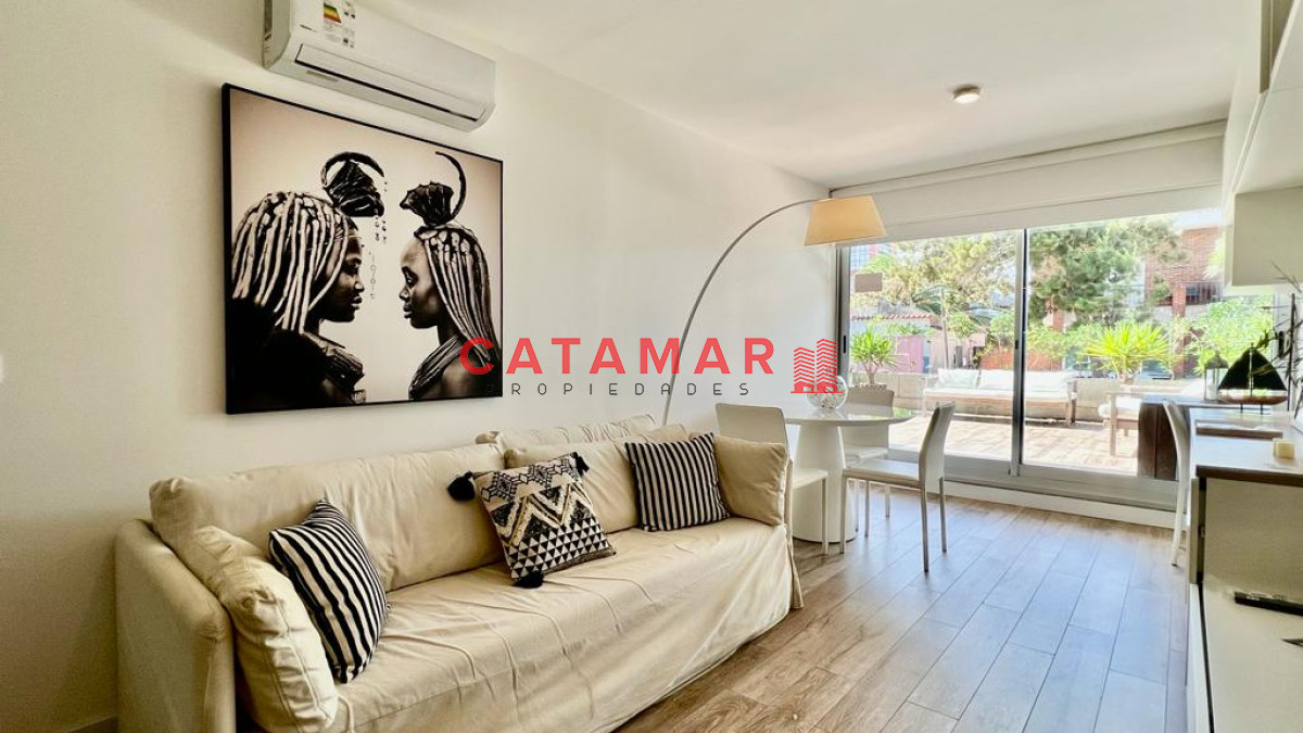 Apartamento ID.629 - Moderno departamento un dormitorio un baño Peninsula Punta del Este