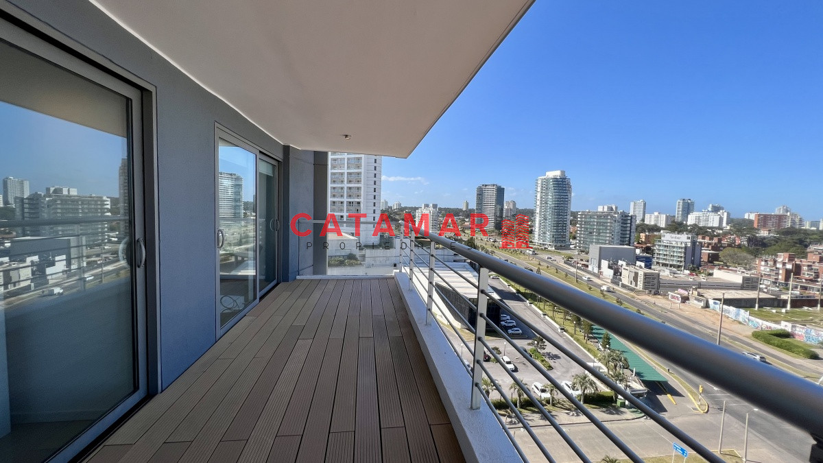 Apartamento ID.480 - Departamento Alexander Collection de tres dormitorios habitación de servicio Punta del Este Playa Mansa